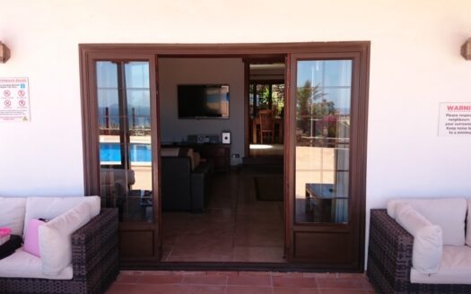 Villa unifamiliar en una sola planta con fantásticas vistas al mar, Fuerteventura, Lobos, Papagayo – 009