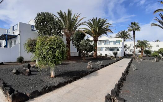 Apartamento en primera planta en el resdidencial Virgina Park, con dos dormitorios y amplia terraza orientada al sur – 004