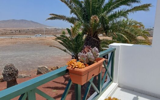 » Ático Luminoso con dos Terrazas con bonitas vistas a los jardines comunes y a las montañas de los Ajaches «-005